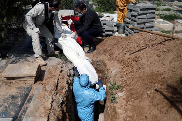 'İran, gerçek ölü sayısını saklıyor'