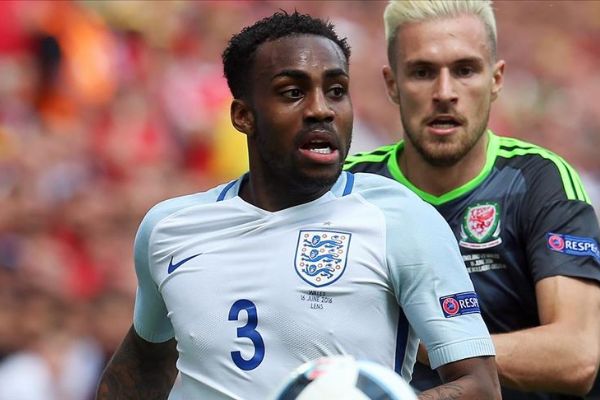 Newcastle Unitedlı Danny Rose sağlıkçılara pizza gönderdi