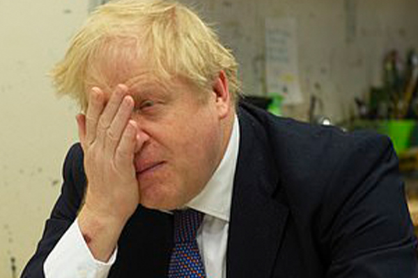 İngiliz Daily Telegraph gazetesi: Johnson'ın hayatta kalma şansının yüzde 54