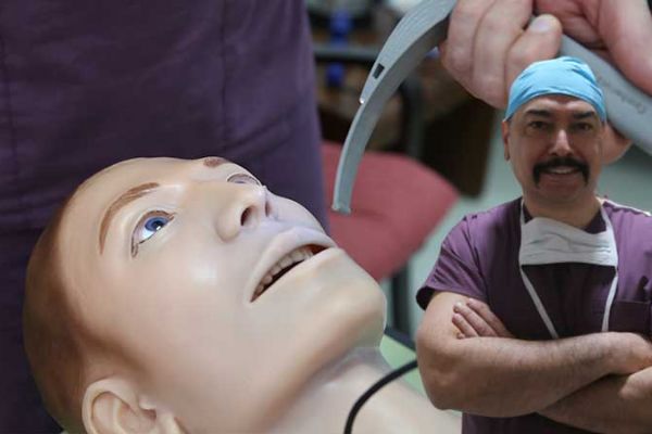 Cumhuriyet Üniversitesi 'video laringoskop' cihazı geliştirdi