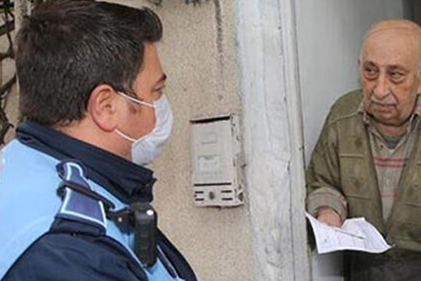 Nezaketiyle sosyal medyada tanınan Burhan amca, taburcu oldu