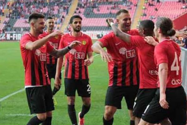 Eskişehirspor'a hangi ceza verildi?