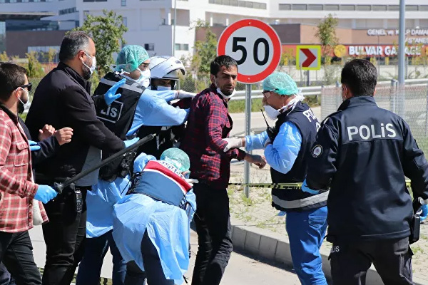Adana'da koronavirüs hastası hastaneden kaçtı