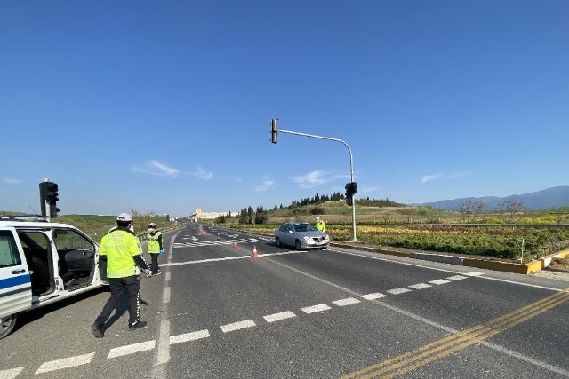 İzmir'de kontrol noktalarında ateş kontrolü