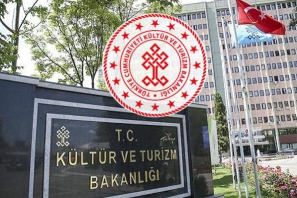 Bakanlıkta 'kültürel' revizyon