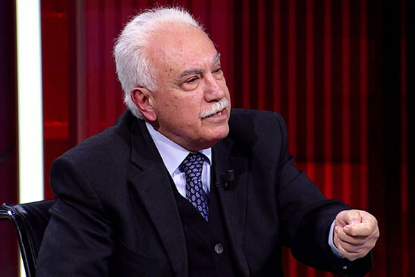 Doğu Perinçek’ten ‘şaşırtan’ çıkış: Müslüman olan Türkler ayakta kaldı ve devrim yaptı