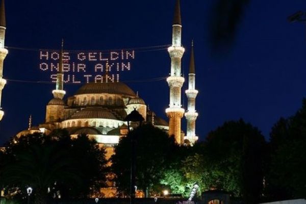istanbul 2020 imsakiye istanbul 24 nisan sahur vakti ve iftar saati kacta ezan okunuyor timeturk haber