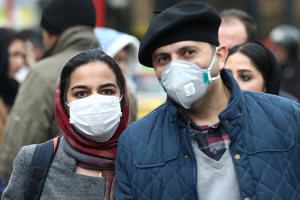 İran'da can kaybı 4 bin 869'a yükseldi