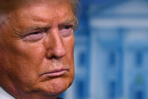 Trump açıkladı: Vaka sayısı düşüşe geçti