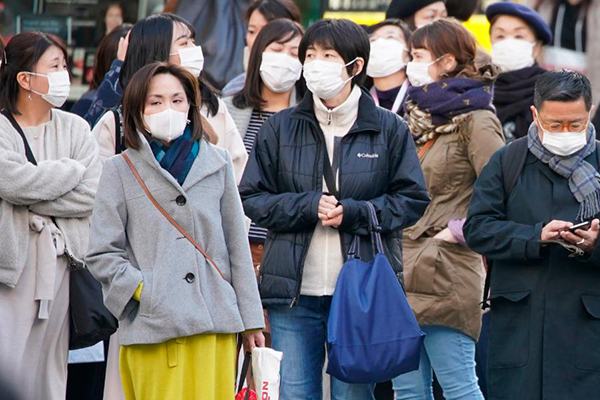 Japonlar, koronavirüs testi için bir hafta bekliyor