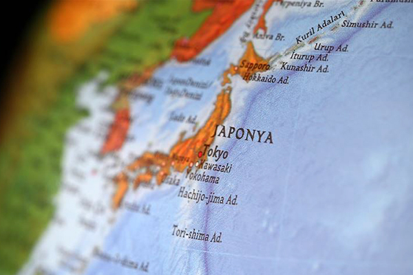 Japonya'da şiddetli deprem!