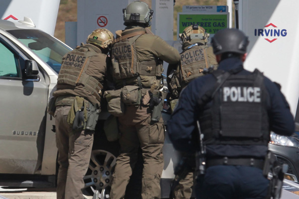 Kanada'da silahlı saldırı: 16 kişi hayatını kaybetti