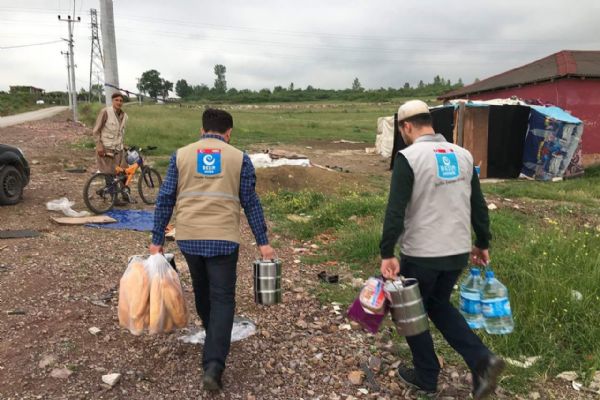 Beşir Derneği 'gönül iftarları' ile el uzatacak