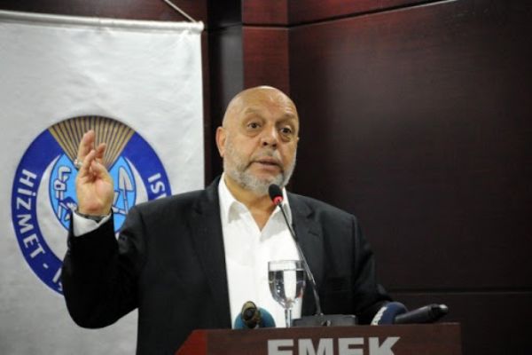 Hak-İş'ten İstiklal Marşı'nı 'hep birlikte okuma' daveti