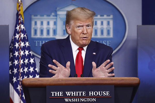 Trump’tan ABD donanmasına emir: İran taciz ederse vurun!