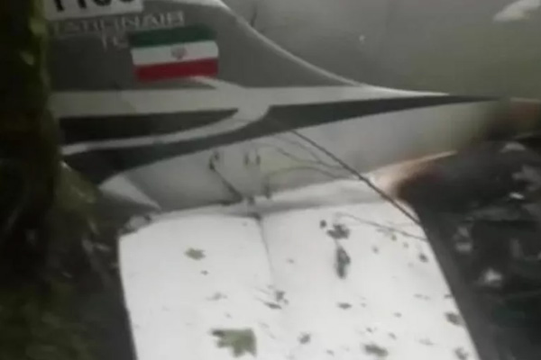 İran’da eğitim uçağı düştü: Ölüler var