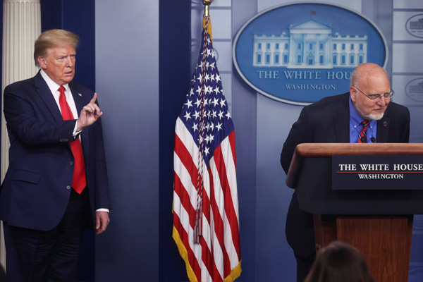 Trump'ın basın toplantısında ''ikinci dalga'' anlaşmazlığı