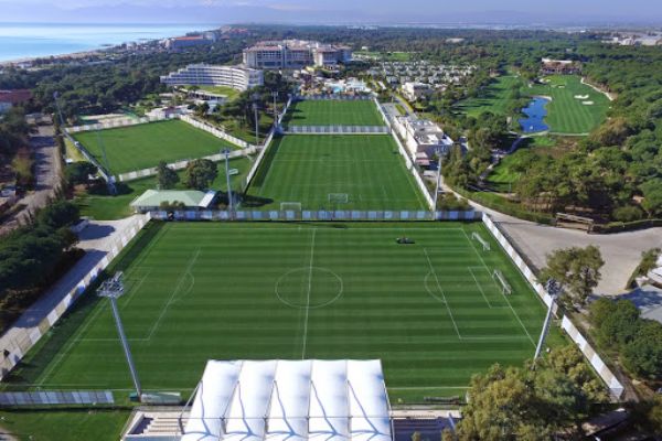 Antalya tesislerinde sportif hazırlık