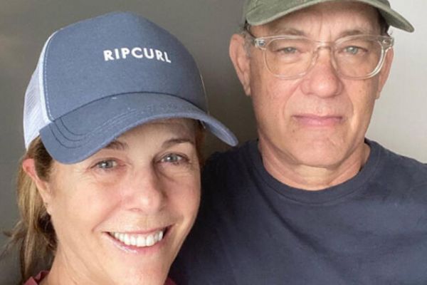 Tom Hanks ve eşi plazma bağışında bulunacak