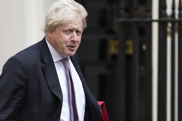 Boris Johnson 22 gün sonra görevine döndü