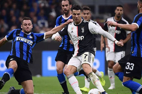 İtalya Serie A takımları, 18 Mayıs'ta sahaya iniyor