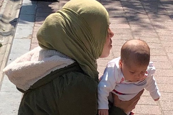 'Dilenciler bebeklere kanyak içiriyor' iddiası