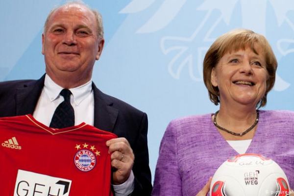 Bundesliga'da gözler Merkel'de