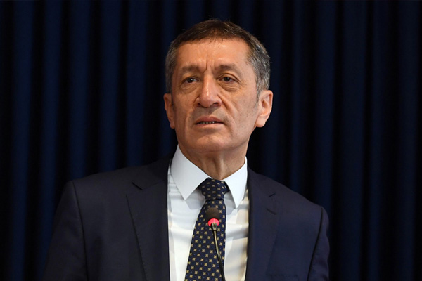 Bakan Selçuk yanıtladı: LGS stadyumlarda yapılabilir mi?