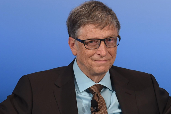 Gates'den Trump'a ''koronavirüs'' eleştirisi