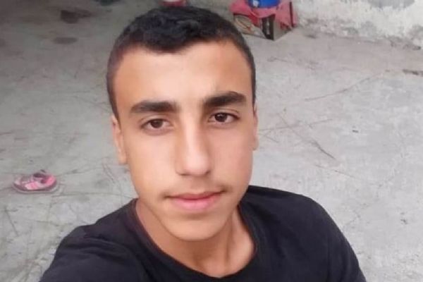 17 yaşındaki genç babasını tüfekle vurarak öldürdü