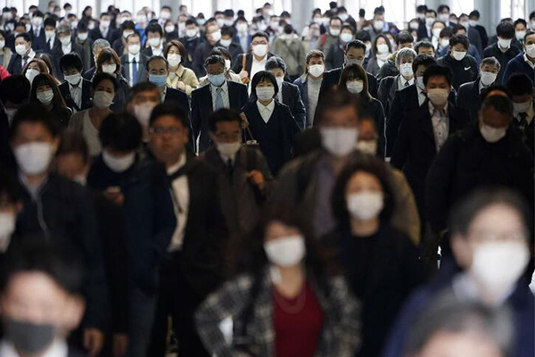 Örnek gösterilen ülkede, ikinci dalga patladı!