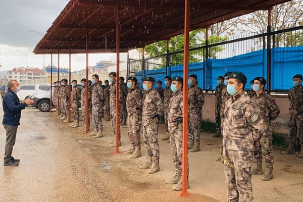 Tunceli'de Polis Özel Harekat (PÖH) Timleri, dualarla El-Bab’a uğurlandı.