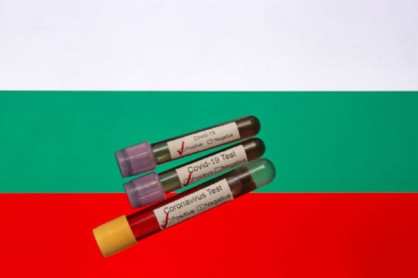 Bulgaristan'da lokanta, pastane ve büfeler açılmaya hazırlanıyor