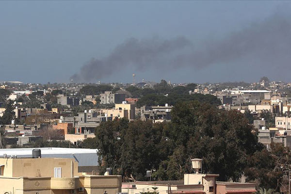 Hafter'den sivillere kanlı saldırı: Ölü ve yaralılar var