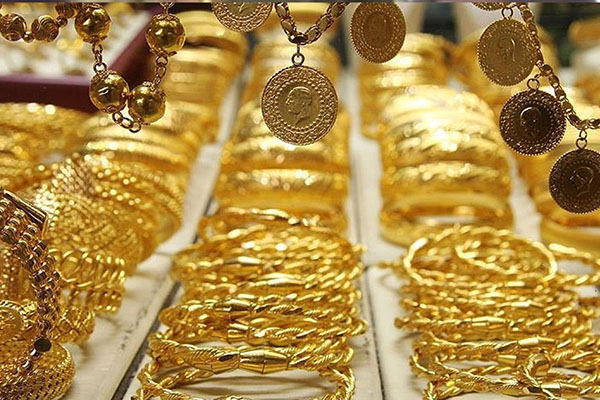 Altın rekora doymuyor