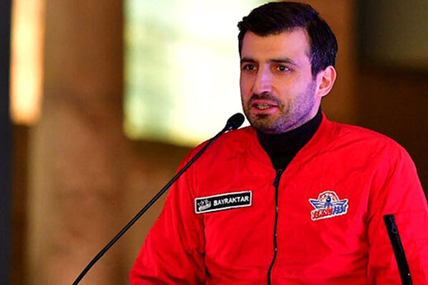 Selçuk Bayraktar, Twitter hesabından duyurdu:  ‘Kardeşi geldi’