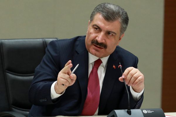 Türkiye'de Covid-19 nedeniyle 48 kişi hayatını kaybetti