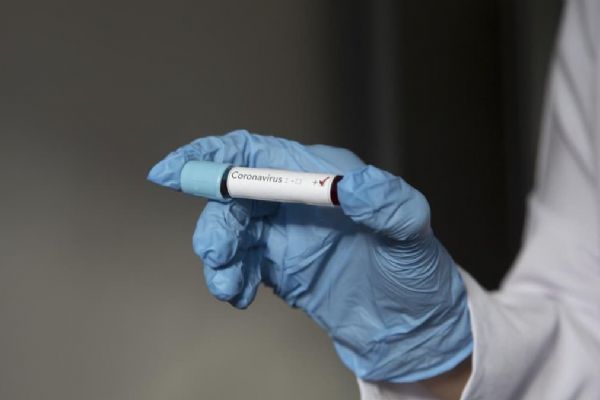 Güney Kore'de Kovid-19 vakalarındaki artış nedeniyle eğlence mekanları kapatıldı