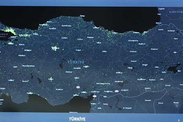 Karantinaya alınan mahallede taziyeye katılan 84 kişide korona çıktı