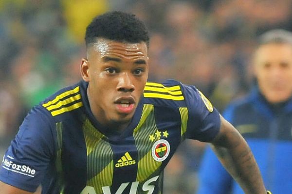 Rodrigez Fenerbahçede 'kalıcı' düşünüyor