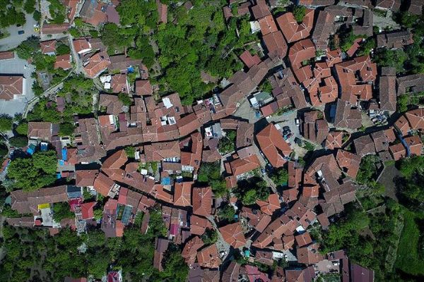 Yedi asırlık Osmanlı köyünde sessiz günler
