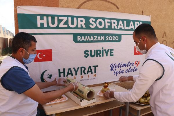 Hayrat Vakfı, Tel Abyad'a el uzattı