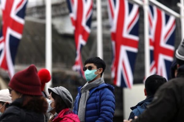 İngiltere'de normalleşmede ilk adım bugün atılıyor