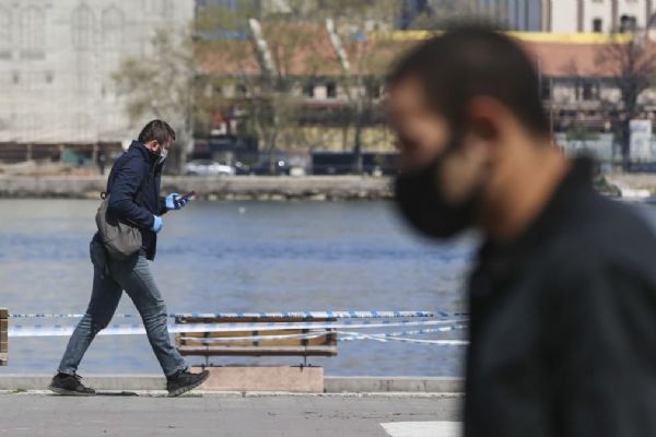 İstanbul'da virüsün ayılma hızı düştü, görülme oranı yüzde 50'ye geriledi