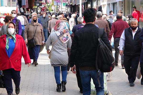 Koronavirüs Bilim Kurulu Üyeleri'nden '4 kural' uyarısı