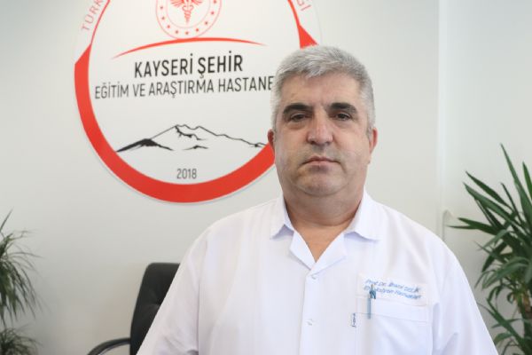 Koronavirüs Bilim Kurulu Üyesi Prof. Dr. İlhami Çelik: 'Türk hekimleri cesur davranıyor'