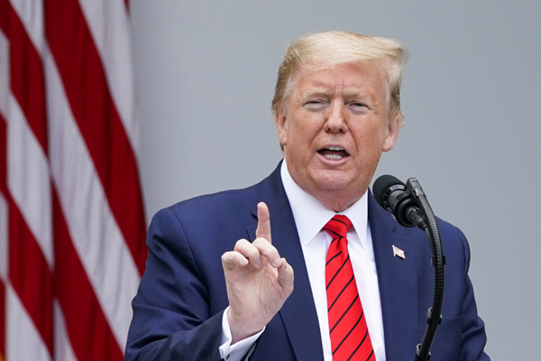 ABD Başkanı Trump: Virüse karşı aşı olmadan da savaşılır