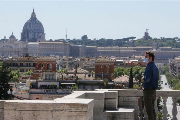 İtalya'da camiler 18 Mayıs'ta açılacak