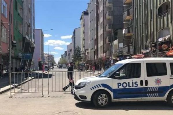 İyileşen hastanın yemek daveti koronayı tekrar ayaklandırdı!