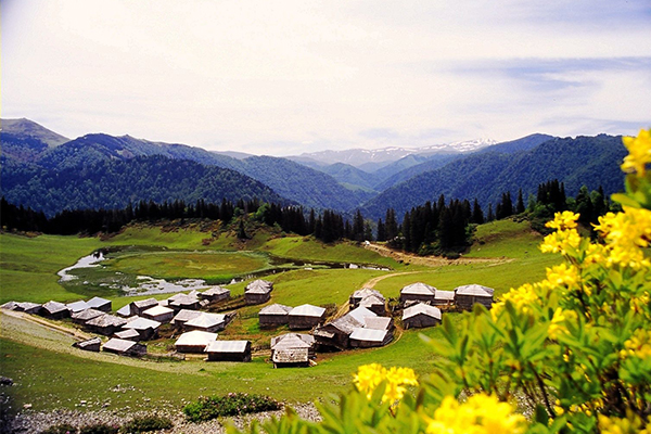 Sakinlerinin 'bir çuval altına değişmediği' yayla